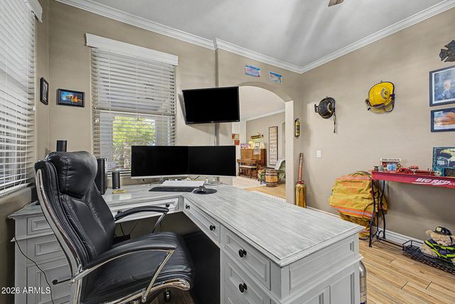 879 W HOLSTEIN Trail, San Tan Valley, AZ 85143
