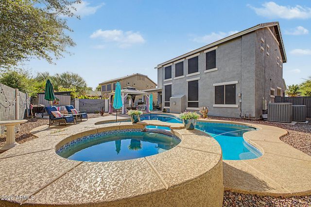 879 W HOLSTEIN Trail, San Tan Valley, AZ 85143