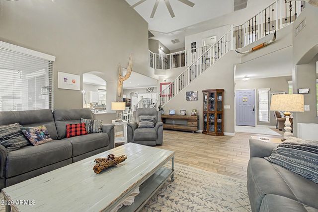 879 W HOLSTEIN Trail, San Tan Valley, AZ 85143