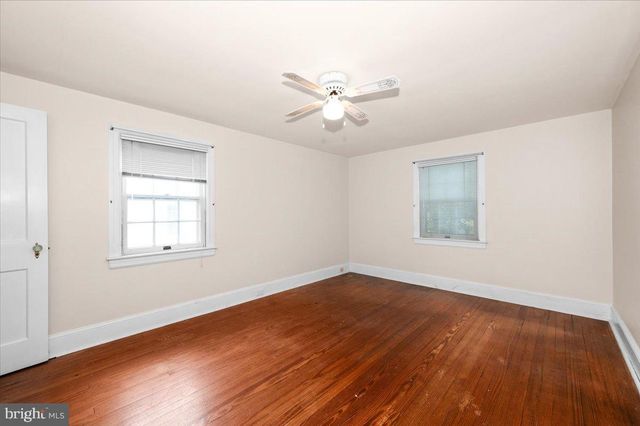 11029 LINCOLN AVE, Hagerstown, MD 21740