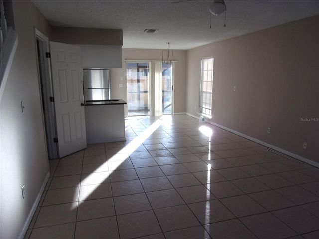 128 DOUGLAS ROAD W C, Oldsmar, FL 34677