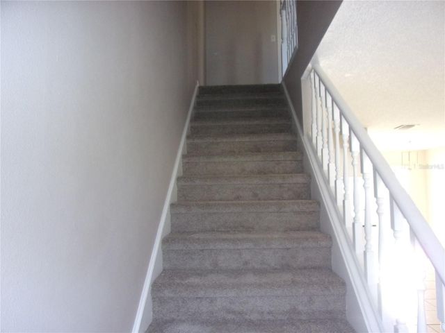 128 DOUGLAS ROAD W C, Oldsmar, FL 34677