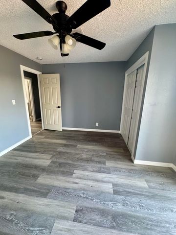 579 S Villa Street, Porterville, CA 93257