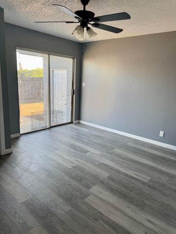 579 S Villa Street, Porterville, CA 93257