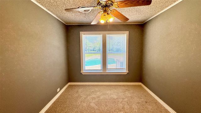 1118 Griffith Avenue, Terrell, TX 75160