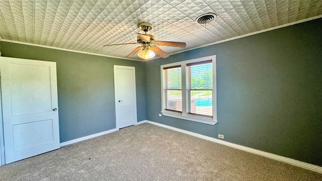 1118 Griffith Avenue, Terrell, TX 75160