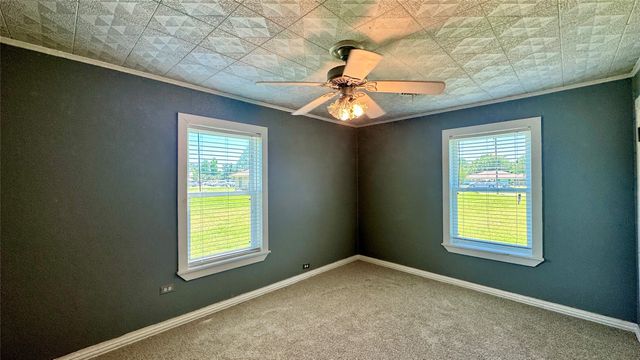 1118 Griffith Avenue, Terrell, TX 75160