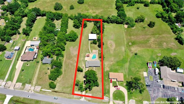 1118 Griffith Avenue, Terrell, TX 75160
