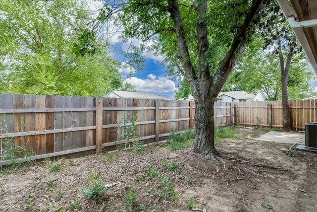 212 E Rosewood St, Rose Hill, KS 67133