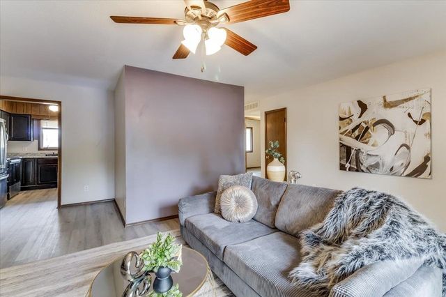 212 E Rosewood St, Rose Hill, KS 67133