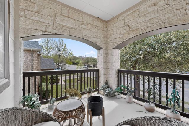 301 S Lynnwood TRL, Cedar Park, TX 78613