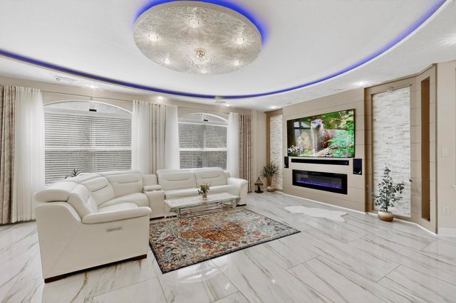 301 S Lynnwood TRL, Cedar Park, TX 78613