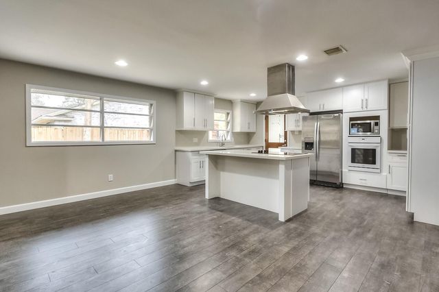 9006 Dunlap Street, Houston, TX 77074