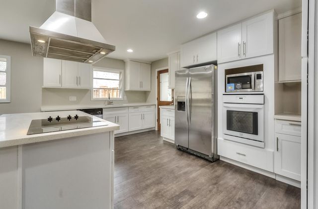 9006 Dunlap Street, Houston, TX 77074