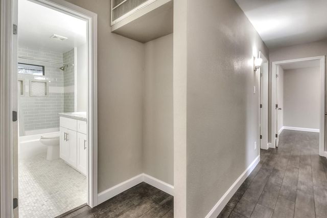 9006 Dunlap Street, Houston, TX 77074