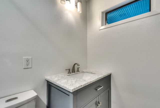 9006 Dunlap Street, Houston, TX 77074