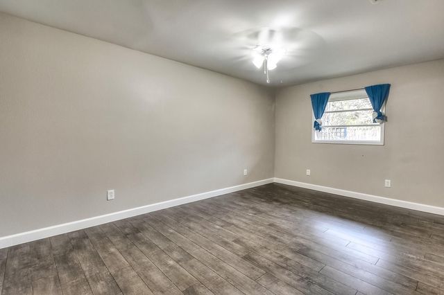 9006 Dunlap Street, Houston, TX 77074
