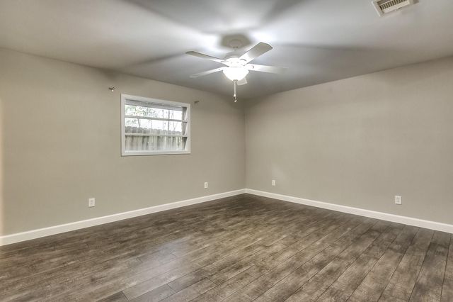 9006 Dunlap Street, Houston, TX 77074