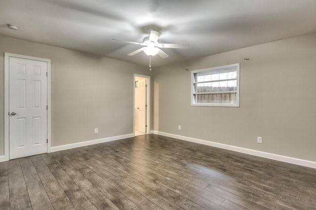 9006 Dunlap Street, Houston, TX 77074