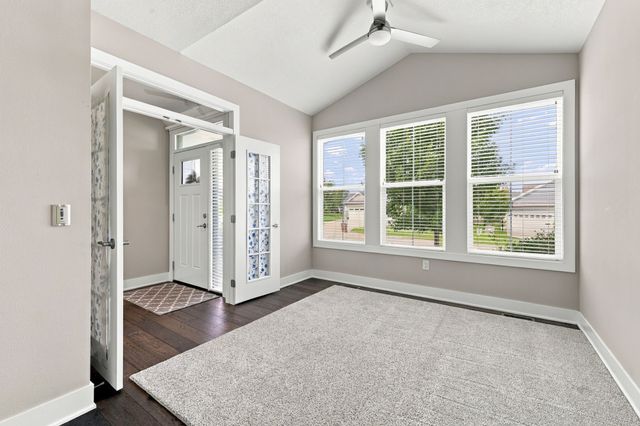 3627 NW 164th Street, Clive, IA 50325