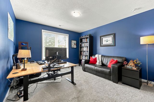 3627 NW 164th Street, Clive, IA 50325