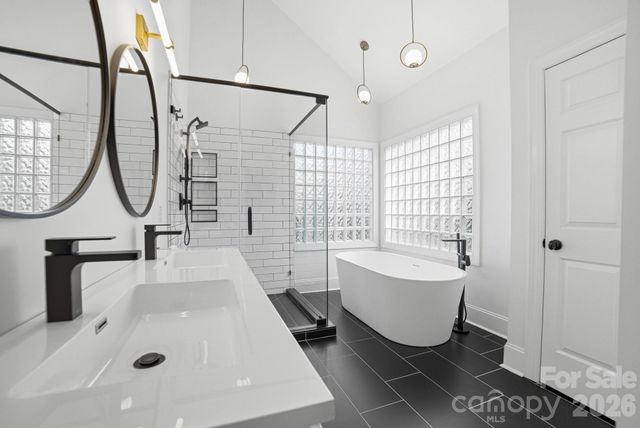 17206 Players Ridge Drive, Cornelius, NC 28031