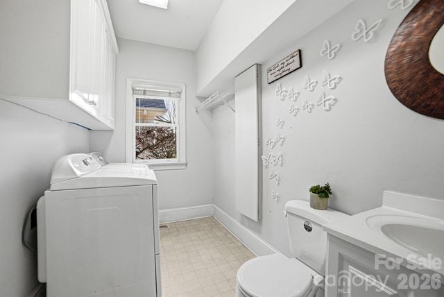 17206 Players Ridge Drive, Cornelius, NC 28031