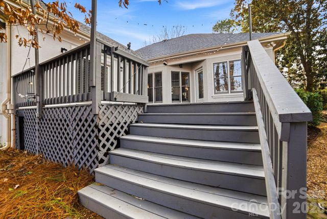 17206 Players Ridge Drive, Cornelius, NC 28031