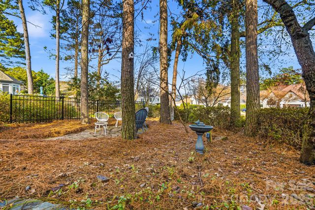 17206 Players Ridge Drive, Cornelius, NC 28031