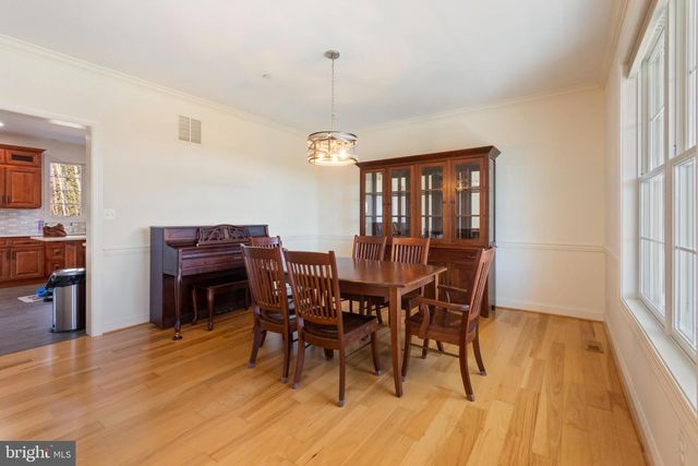 1131 ARNOLD RD, Westminster, MD 21157