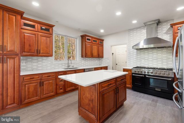 1131 ARNOLD RD, Westminster, MD 21157