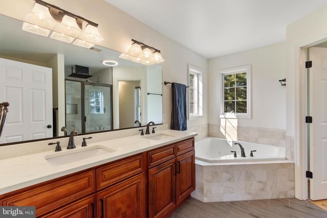 1131 ARNOLD RD, Westminster, MD 21157