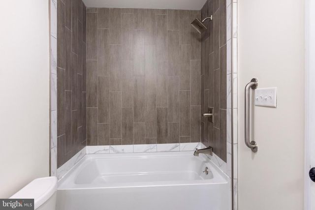 1131 ARNOLD RD, Westminster, MD 21157