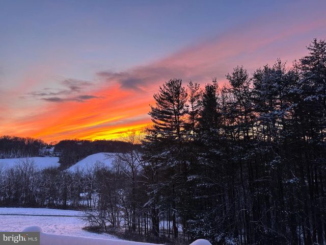 1131 ARNOLD RD, Westminster, MD 21157