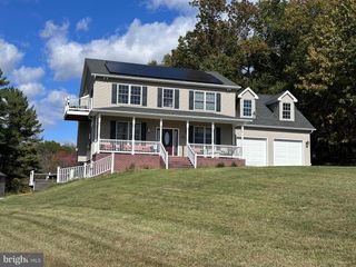 1131 ARNOLD RD, Westminster, MD 21157