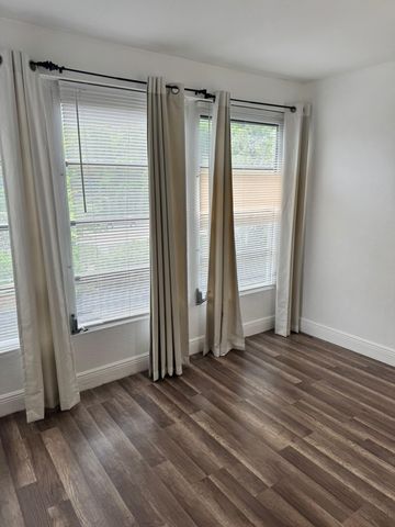 2710 Riverside Drive 203-a, Coral Springs, FL 33065