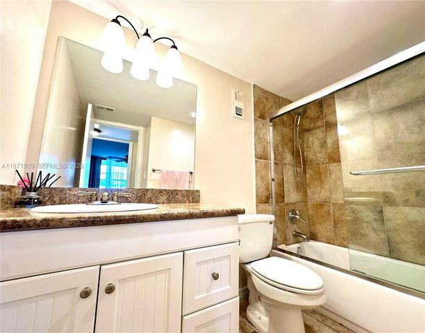 2771 Taft Street 302, Hollywood, FL 33020