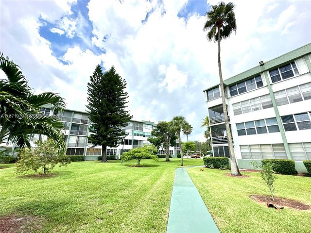 2771 Taft Street 302, Hollywood, FL 33020