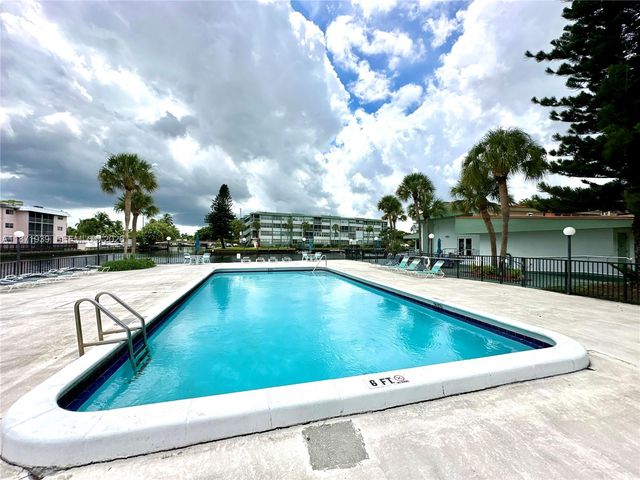 2771 Taft Street 302, Hollywood, FL 33020