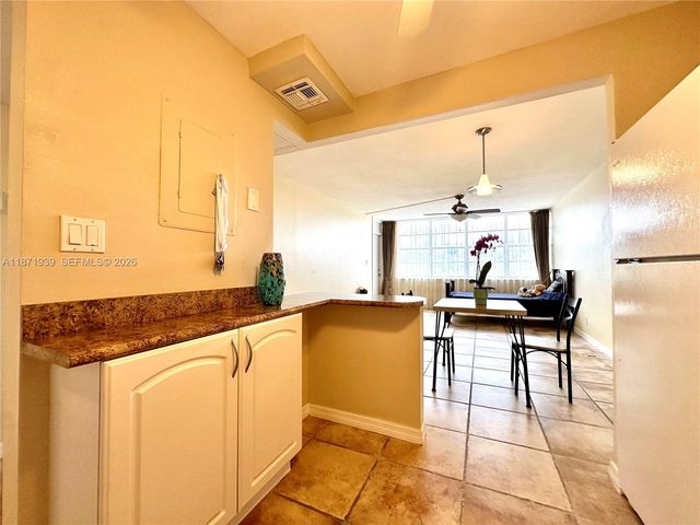 2771 Taft Street 302, Hollywood, FL 33020