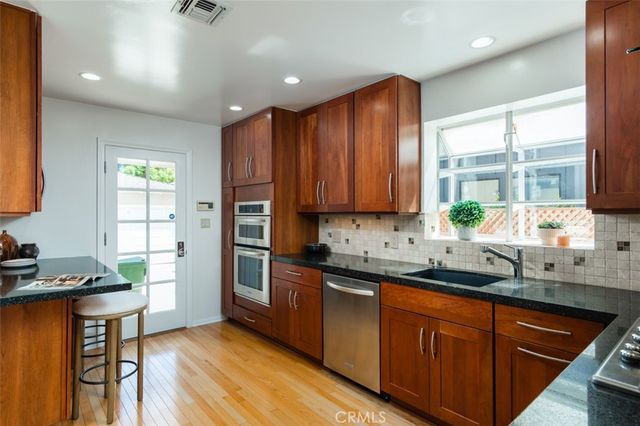 4122 Wilkinson, Studio City, CA 91604
