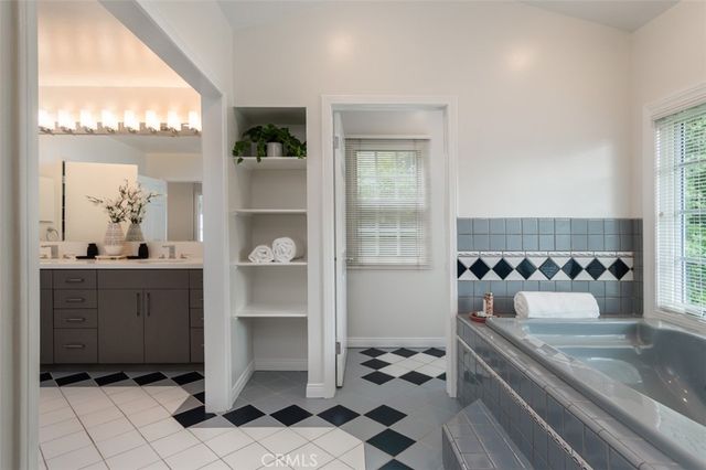 4122 Wilkinson, Studio City, CA 91604