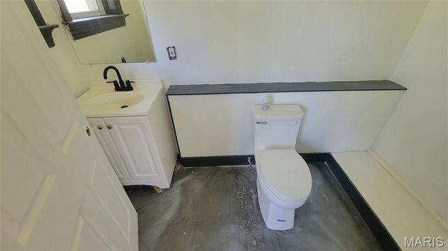 1215 Oakley Place, St Louis, MO 63112