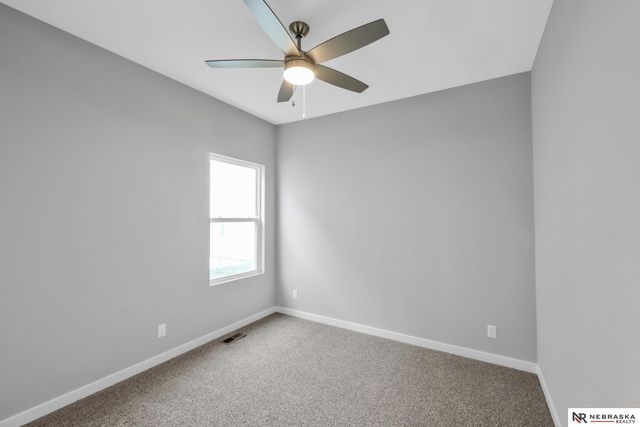 4437 S 213th Street, Elkhorn, NE 68022