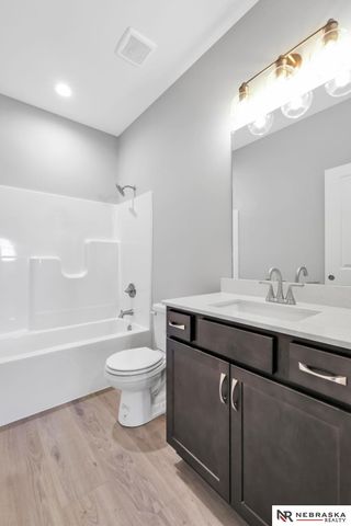 4437 S 213th Street, Elkhorn, NE 68022