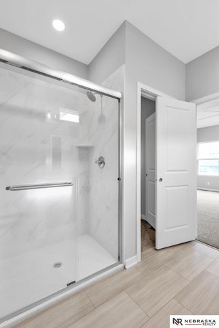 4437 S 213th Street, Elkhorn, NE 68022