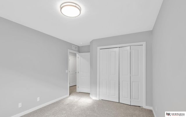 4437 S 213th Street, Elkhorn, NE 68022