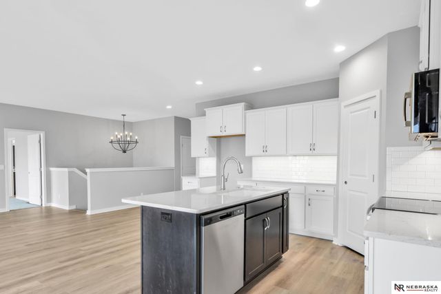 4437 S 213th Street, Elkhorn, NE 68022