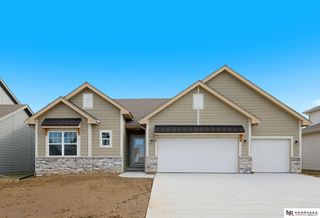4437 S 213th Street, Elkhorn, NE 68022