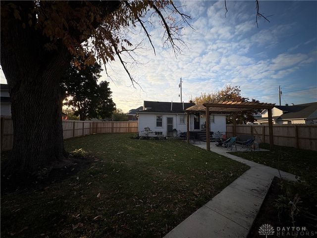 301 S Jefferson Street, Pitsburg, OH 45358